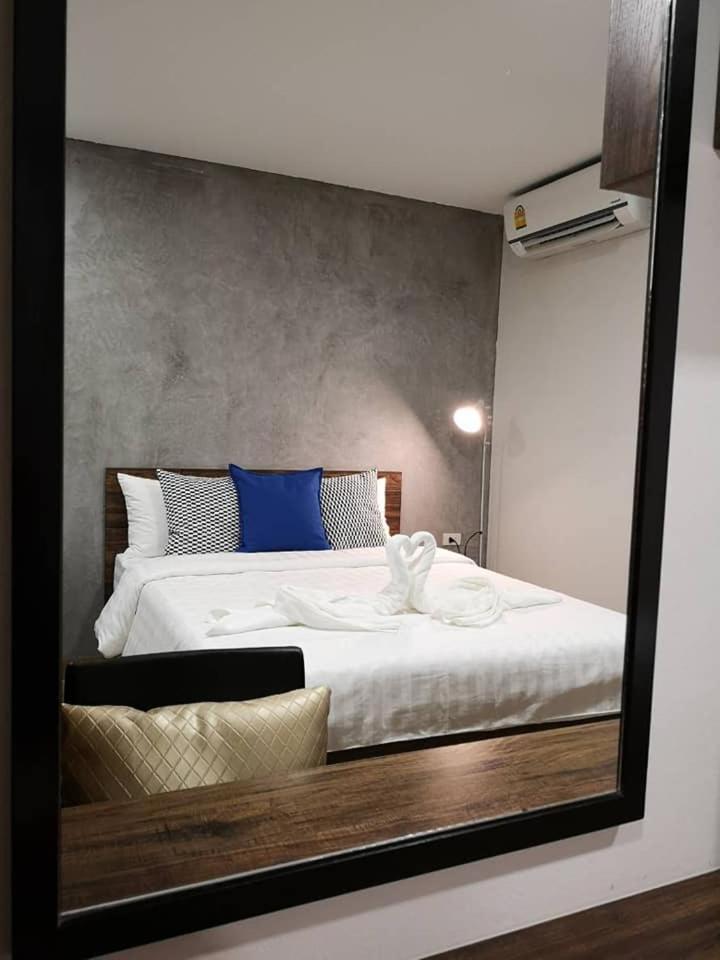 Tata House Lejlighedshotel Bangkok Eksteriør billede