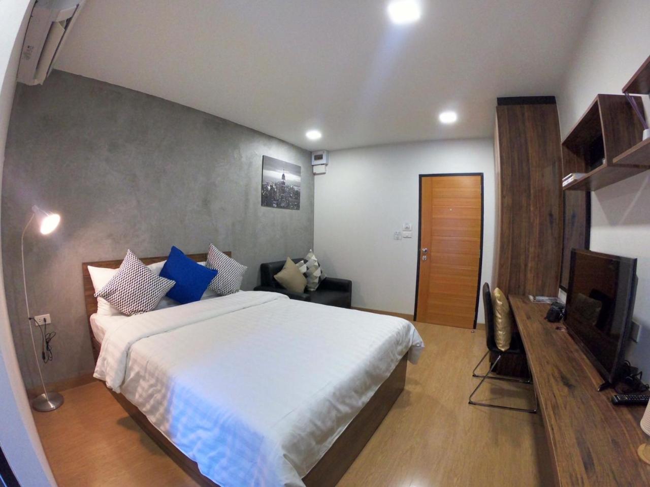 Tata House Lejlighedshotel Bangkok Eksteriør billede